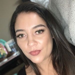 Meet your Posher, Sheîlå